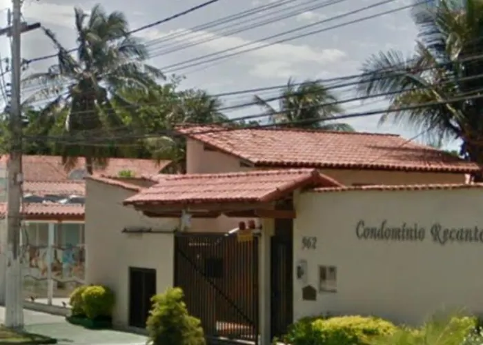 Pero Casa Triplex Em Condominio